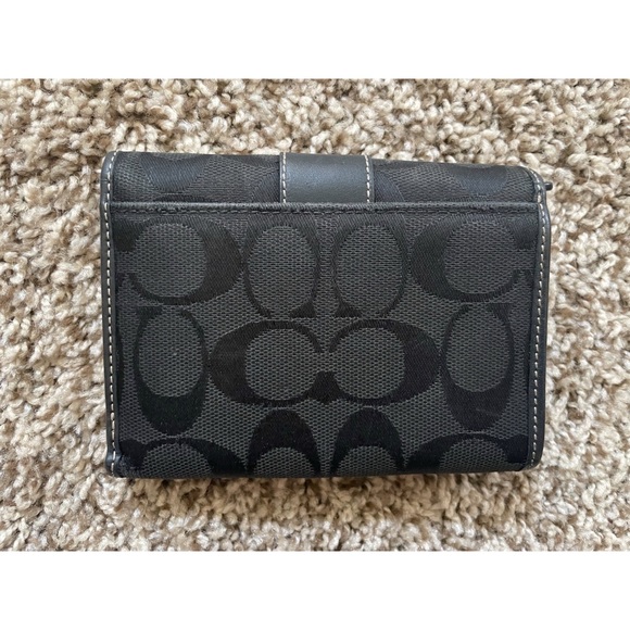 Coach Wallet - Picture 2 of 9
